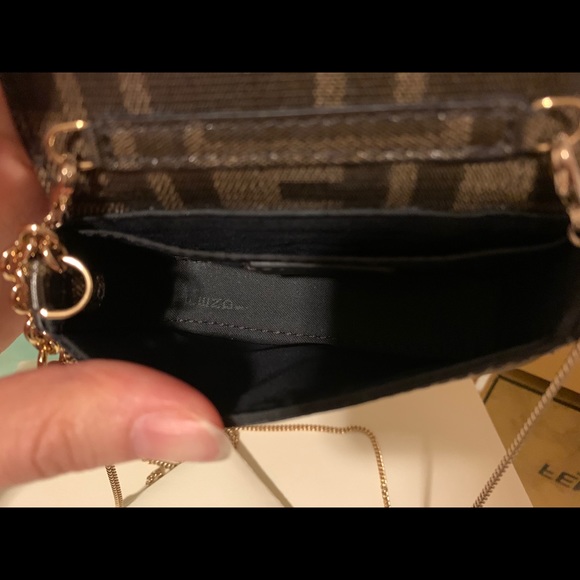 ❌SOLD❌ Fendi Nano baguette - Picture 10 of 16